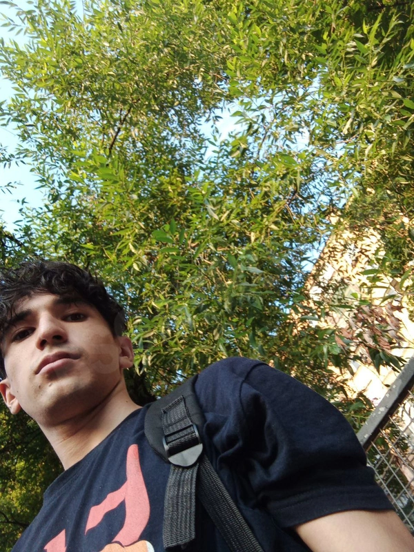 Amirkhan4572673